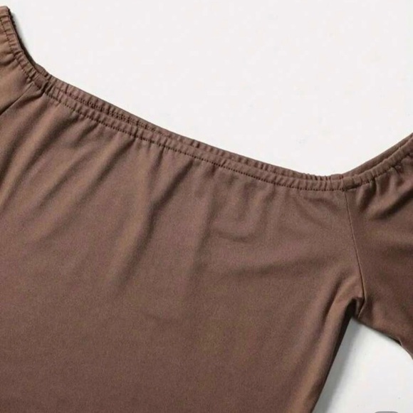 New SHEIN Brown Off-Shoulder Fringe Blouse - Picture 4 of 7